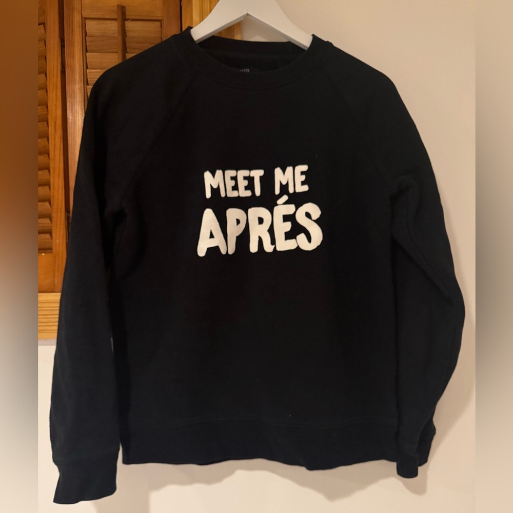 Black 'Meet Me Après' Sweater
